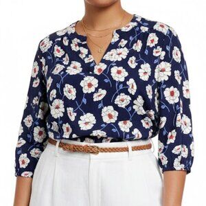 St. John's Bay Navy Floral Boho Blouse Size 1X Quarter Sleeve Rayon
